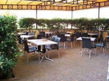 Hotel Santa Lucia Cascina Kültér fotó